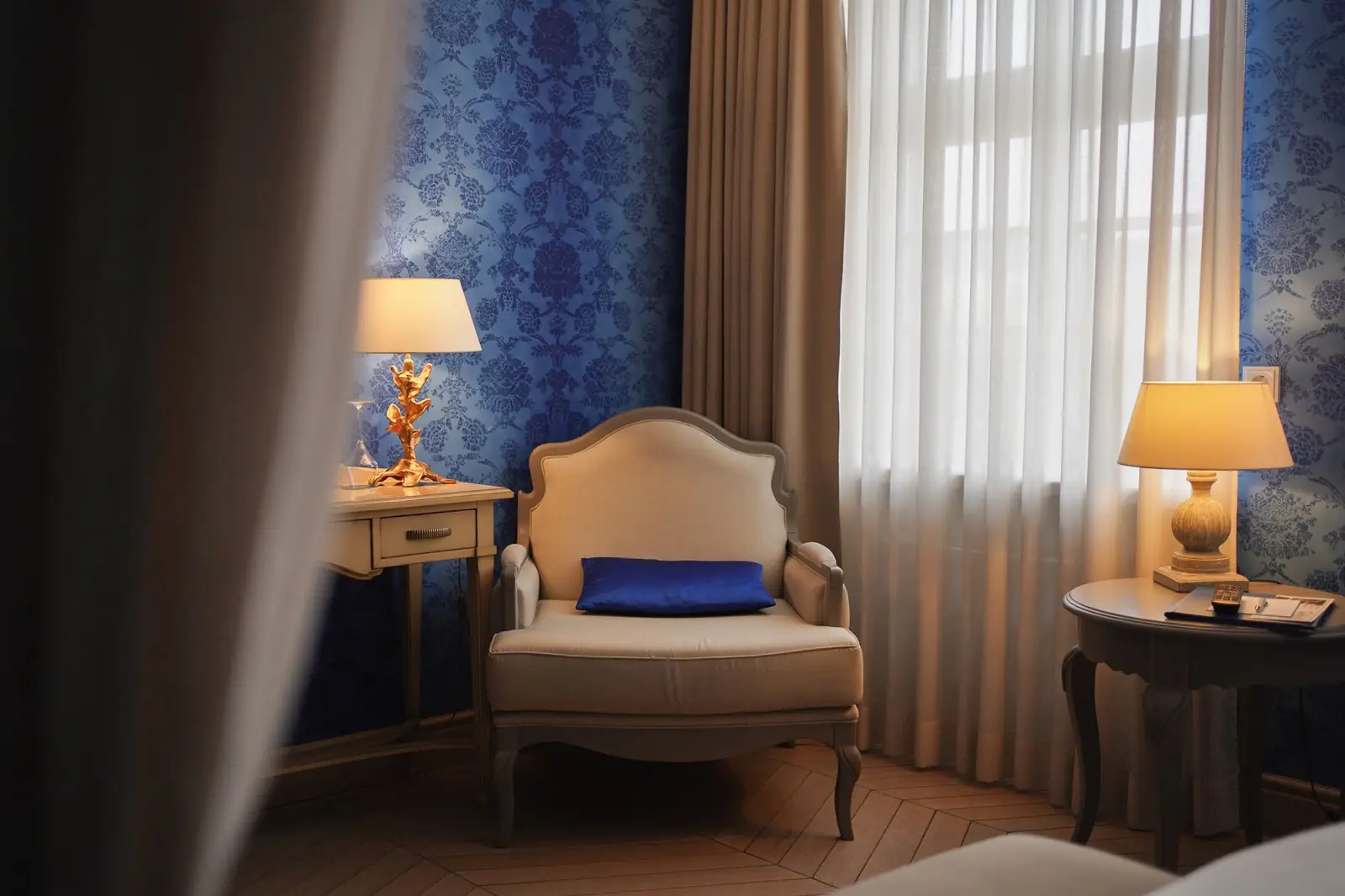 Corvessian Luxe Manor interior detail